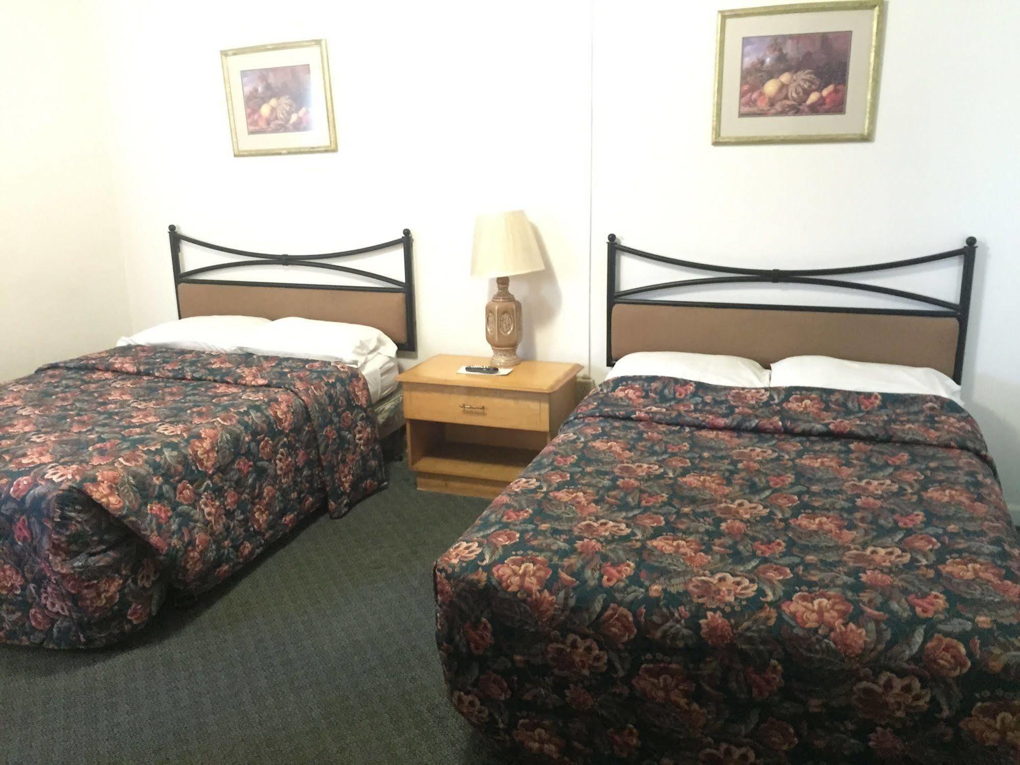 Travel Inn Of Sebring Buitenkant foto