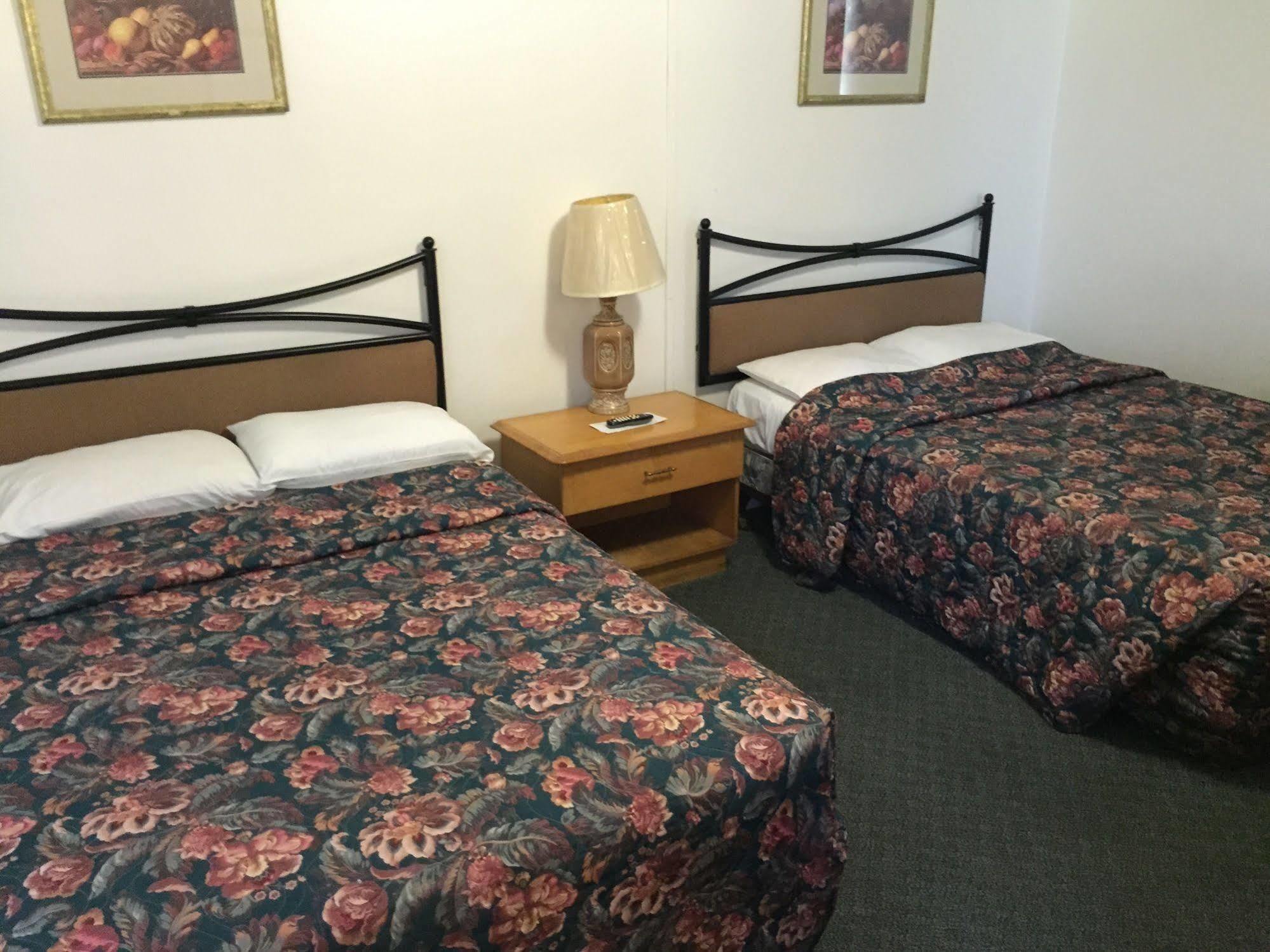 Travel Inn Of Sebring Buitenkant foto